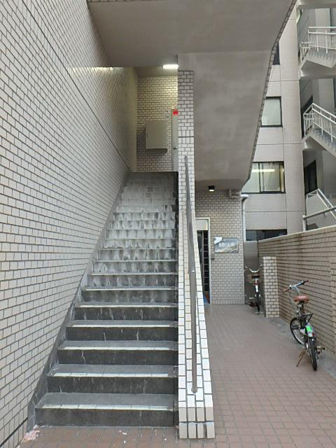 エントランス②