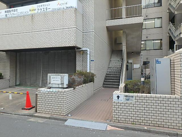 エントランス①