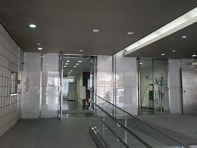 エントランス②