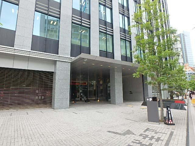 エントランス①