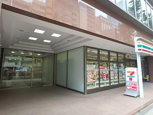 ＲＢＭ芝パークビルエントランス①