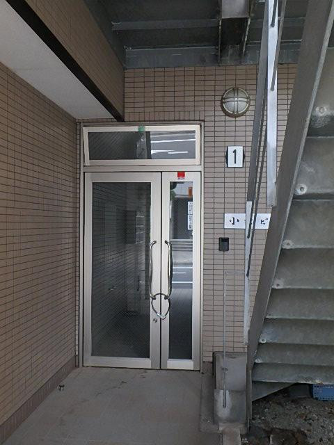小松ビルエントランス③