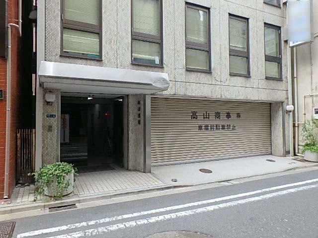 エントランス①