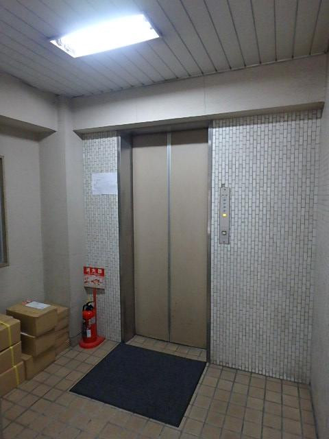 ホール②