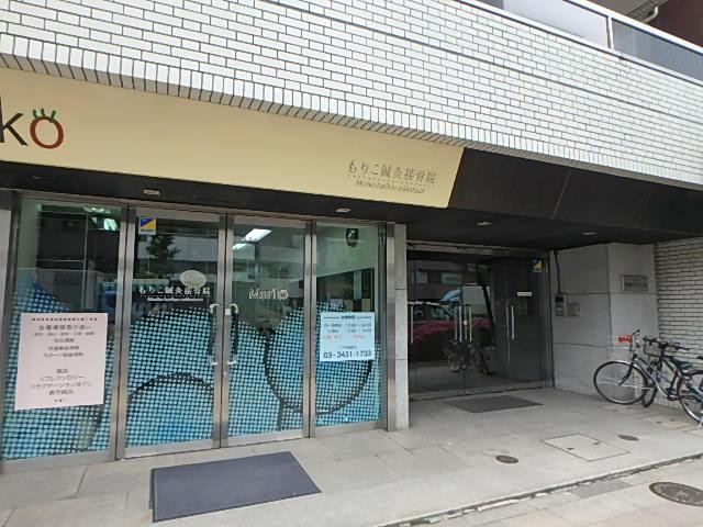 矢崎ホワイトビルエントランス①
