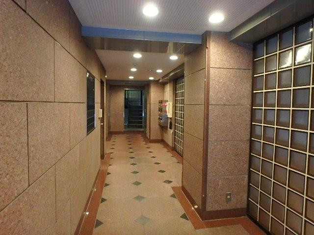 玉家ビルホール①