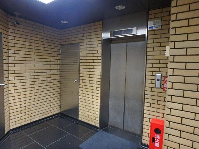 片山ビルホール②