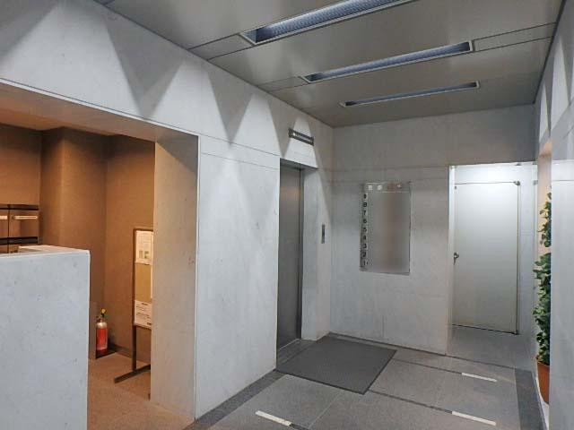 三栄ビルホール①