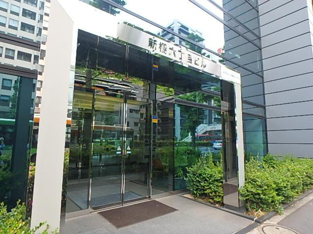 新橋６丁目ビルエントランス③