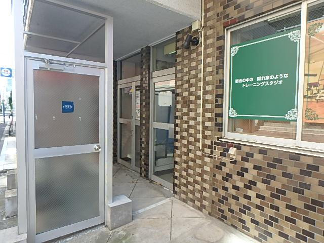 水野ビルエントランス①