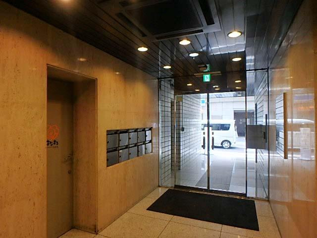 ホール③