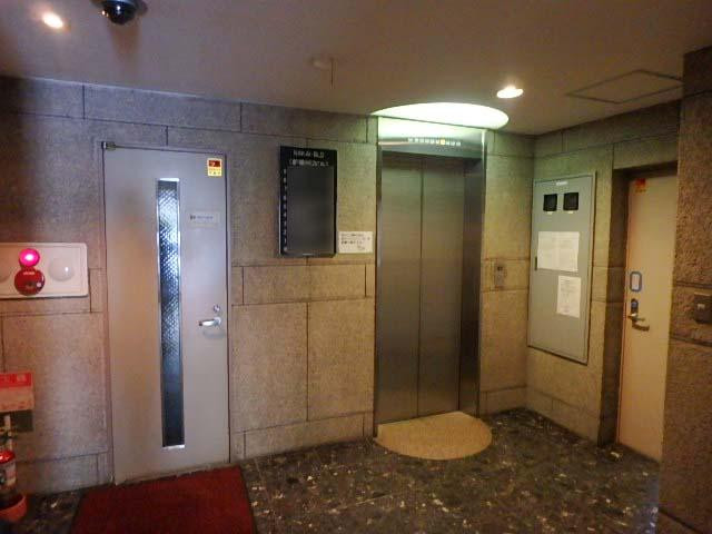 新橋８６２ビルホール②