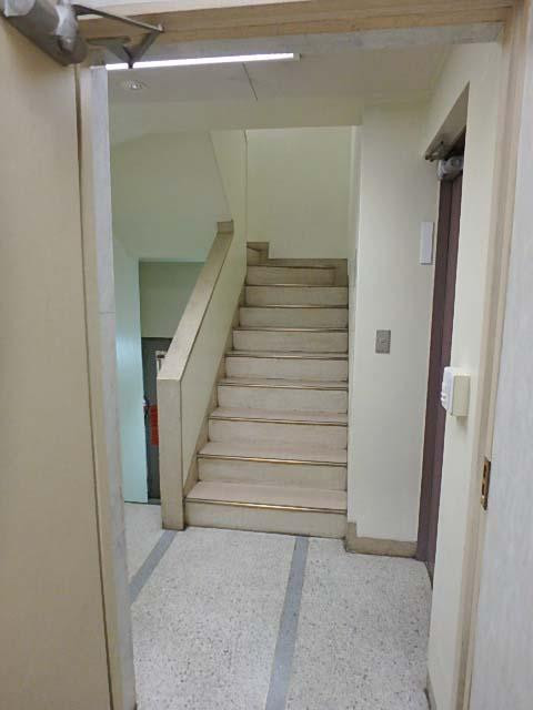 新橋内田ビルホール②