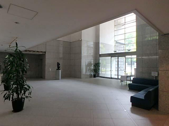 ホール④