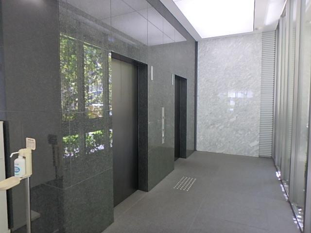 ホール②