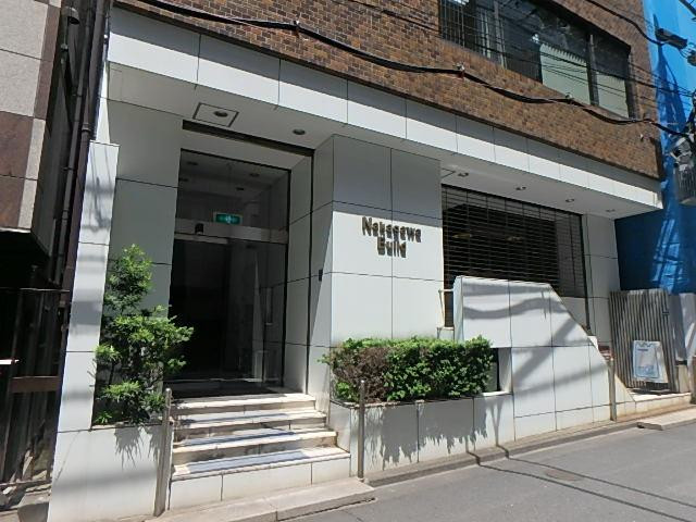 中川ビルエントランス①