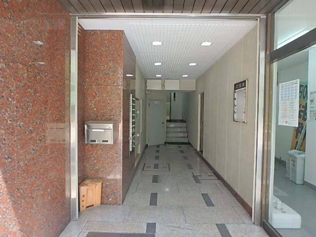 エントランス②