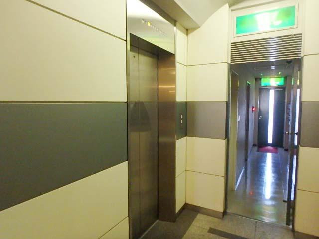 虎ノ門吉荒ビルホール①