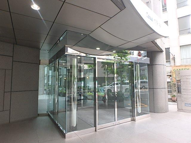 Ｄａｉｗａ西新橋ビルエントランス②