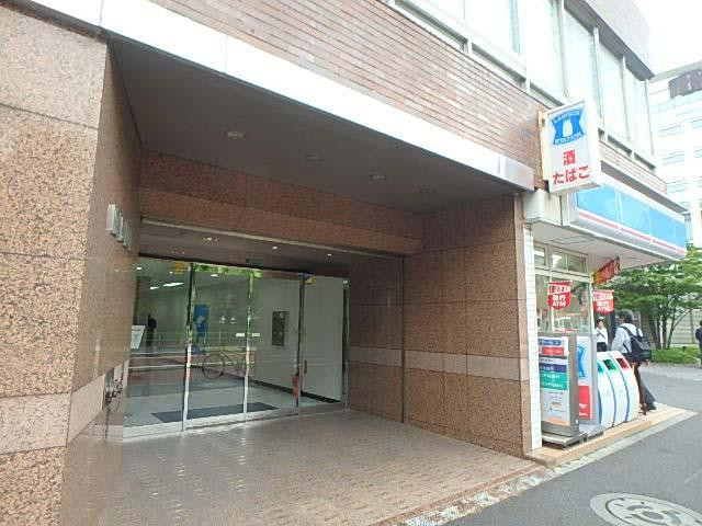 飯田ビルエントランス①