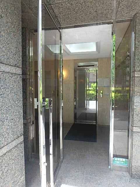 エントランス②