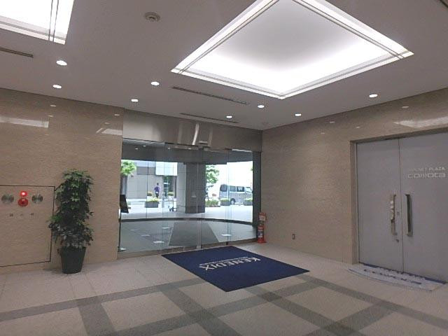 ホール④