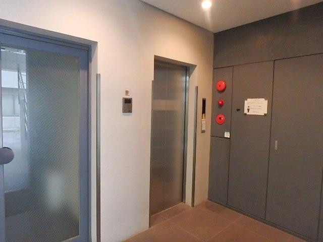 西新橋ＨＳビルホール①