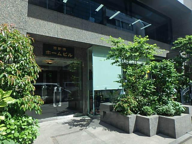 一景ビルエントランス①