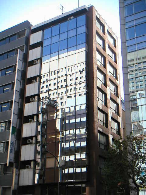 丸万１号館外観①(メイン)
