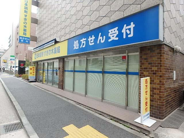 白川ショールームビルエントランス①