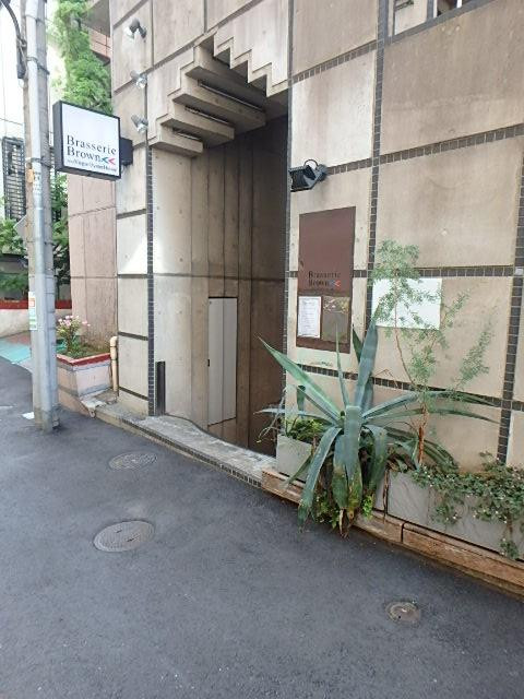 小倉ビルエントランス②