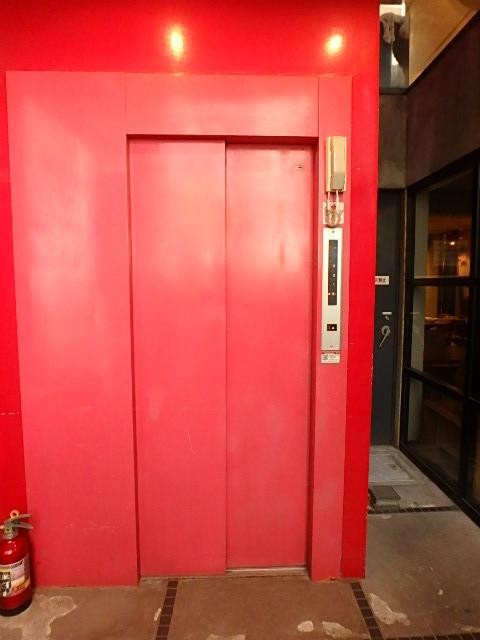 小倉ビルホール③