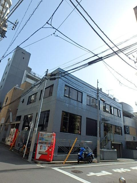 トリニティビル外観②