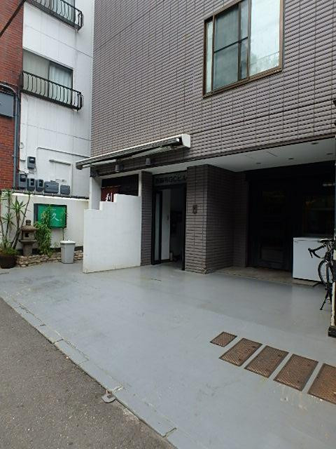 エントランス①