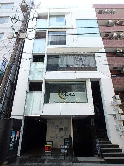西麻布紀伊国屋ビル外観②