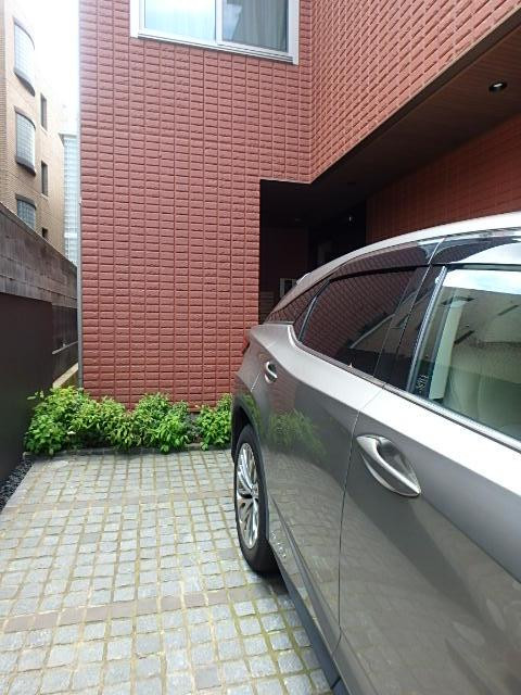 麻布ウエスト風街エントランス②