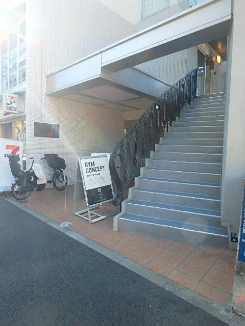 六本木センチュリオンタワーエントランス①