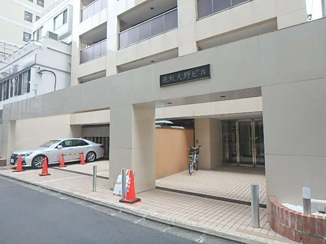 赤坂大野ビルエントランス①