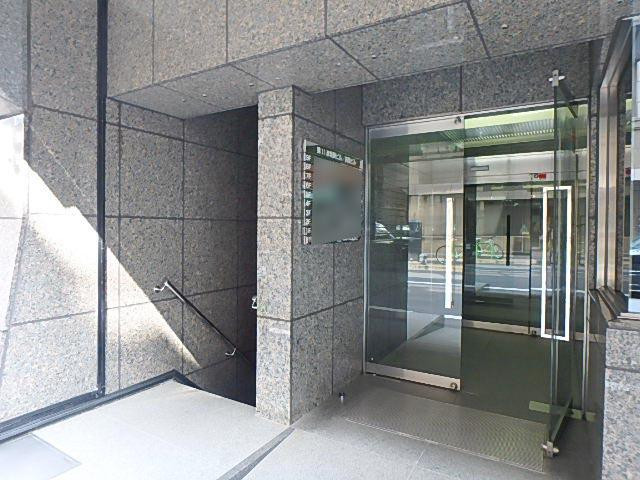 溜池山王葵ビルエントランス①