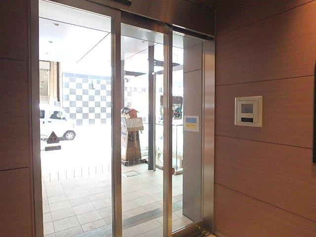 ホール②