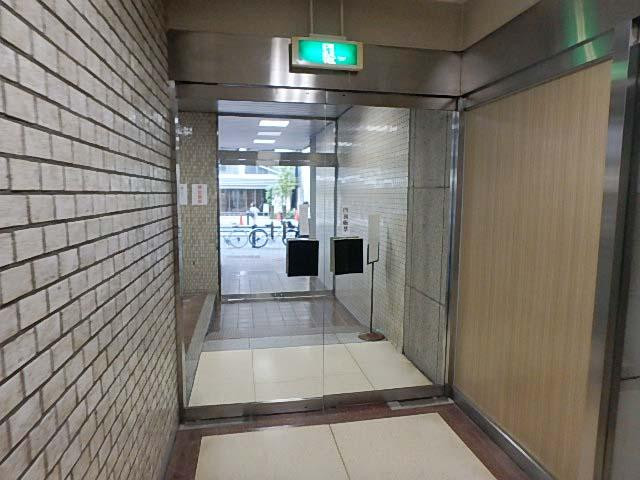 ホール②