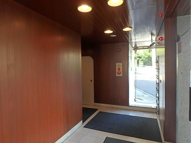 赤坂カムフィーホームズホール①