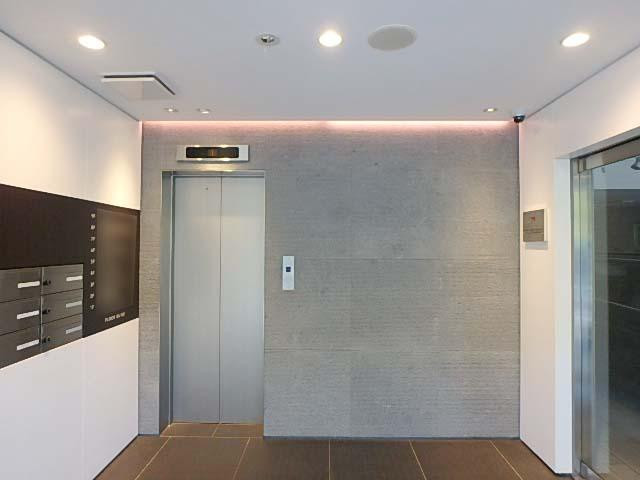 アトム青山タワーホール①