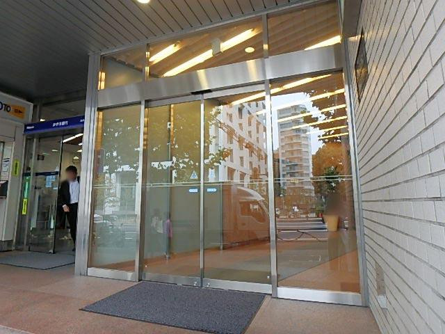 赤坂中西ビル　本館エントランス②