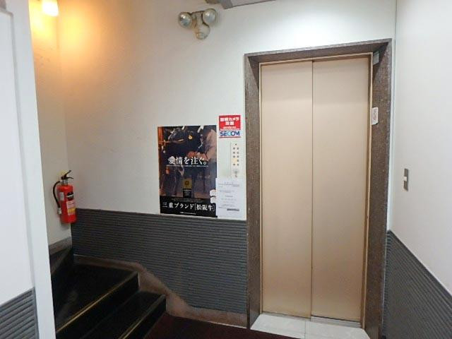 赤坂クインビルホール②