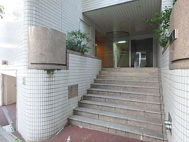 エントランス①