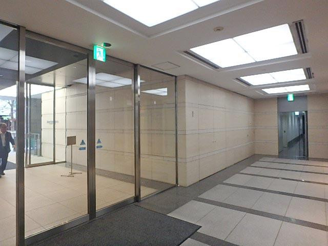 ホール③