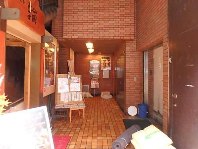ニューギンザビル７号館ホール①
