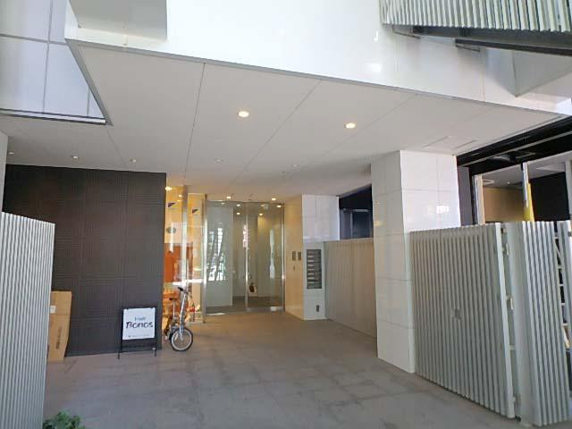 ＡＫＡＳＡＫＡ　Ｖｅｔｏｒｏエントランス③