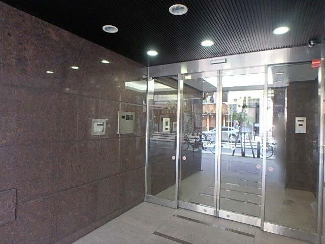 ＨＡＴビルエントランス②